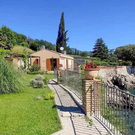 Mirvami Lovran Casa de Férias