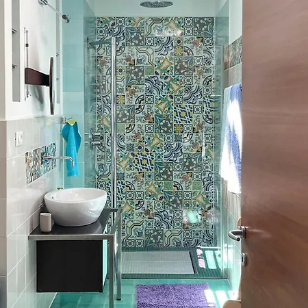 Mirvami Lovran 오파티아