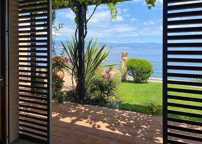 Будинок відпочинку Mirvami Lovran *